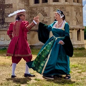 Couple dancing in Tudor costume